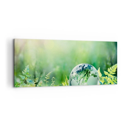 Bild auf Leinwand - Leinwandbild - Eine Kristallkugel im Grün der Natur - 120x50cm - Der grüne Planet - Moderne Wanddekoration für Wohnzimmer und Schlafzimmer ARTTOR