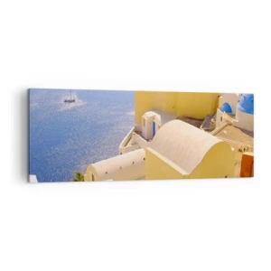 Bild auf Leinwand - Leinwandbild - Griechische Architektur mit Meerblick und einem Boot im Hintergrund - 140x50cm - Griechische Landschaft in Weiß und Blau - Moderne Wanddekoration für Wohnzimmer und Schlafzimmer ARTTOR