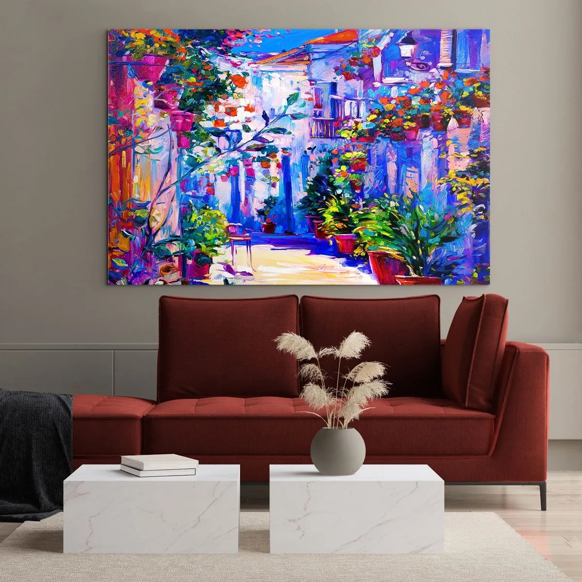 Glasbild - Bild auf glas - Eine bunte Straße mit blühenden Pflanzen und Licht - 120x80cm - Impresja - eine italienische Straße - Moderne Wanddekoration für Wohnzimmer und Schlafzimmer ARTTOR