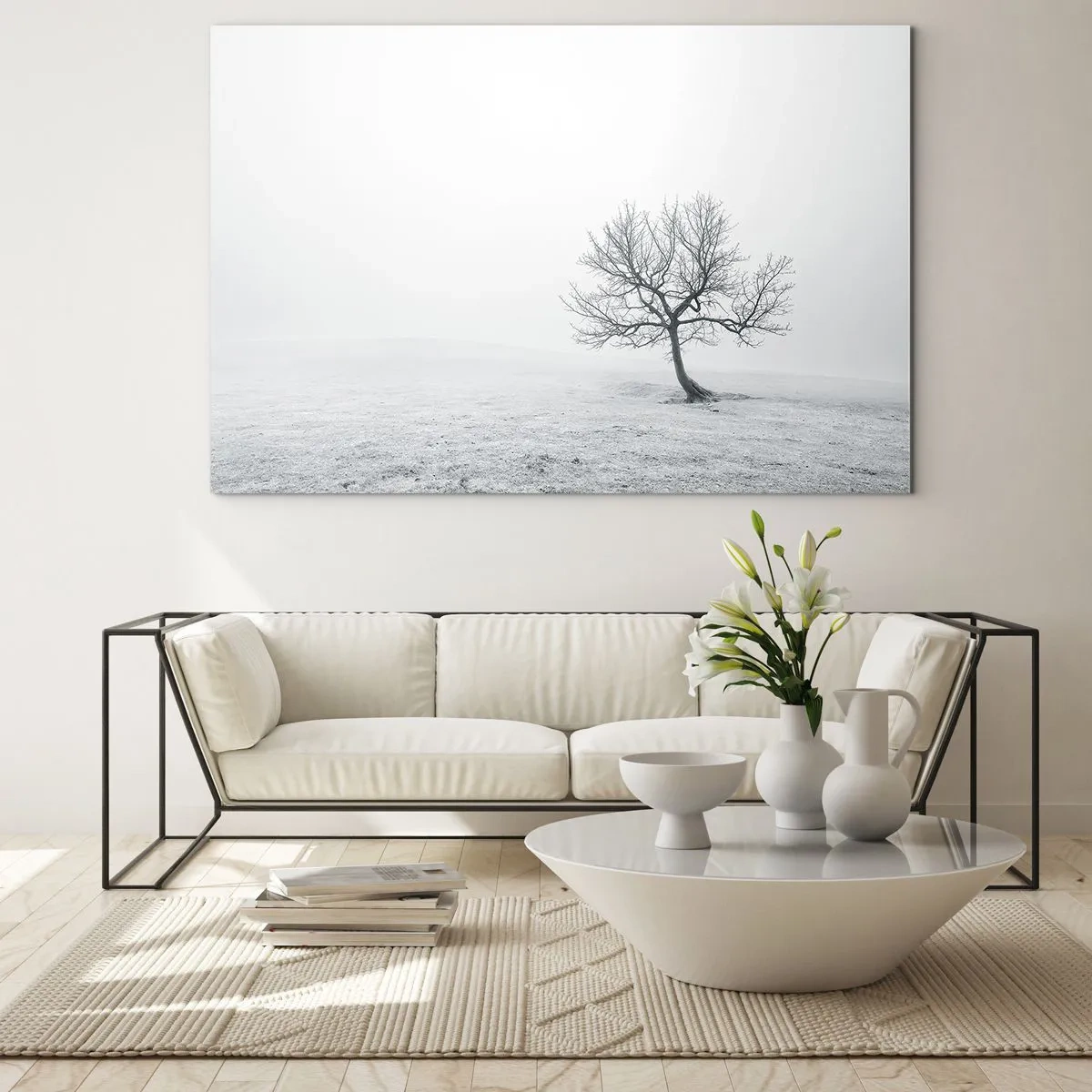 Glasbild - Bild auf glas - Ein einsamer Baum vor dem Nebel in einer monochromen Komposition - 70x50cm - Gegen das Nichts - Moderne Wanddekoration für Wohnzimmer und Schlafzimmer ARTTOR