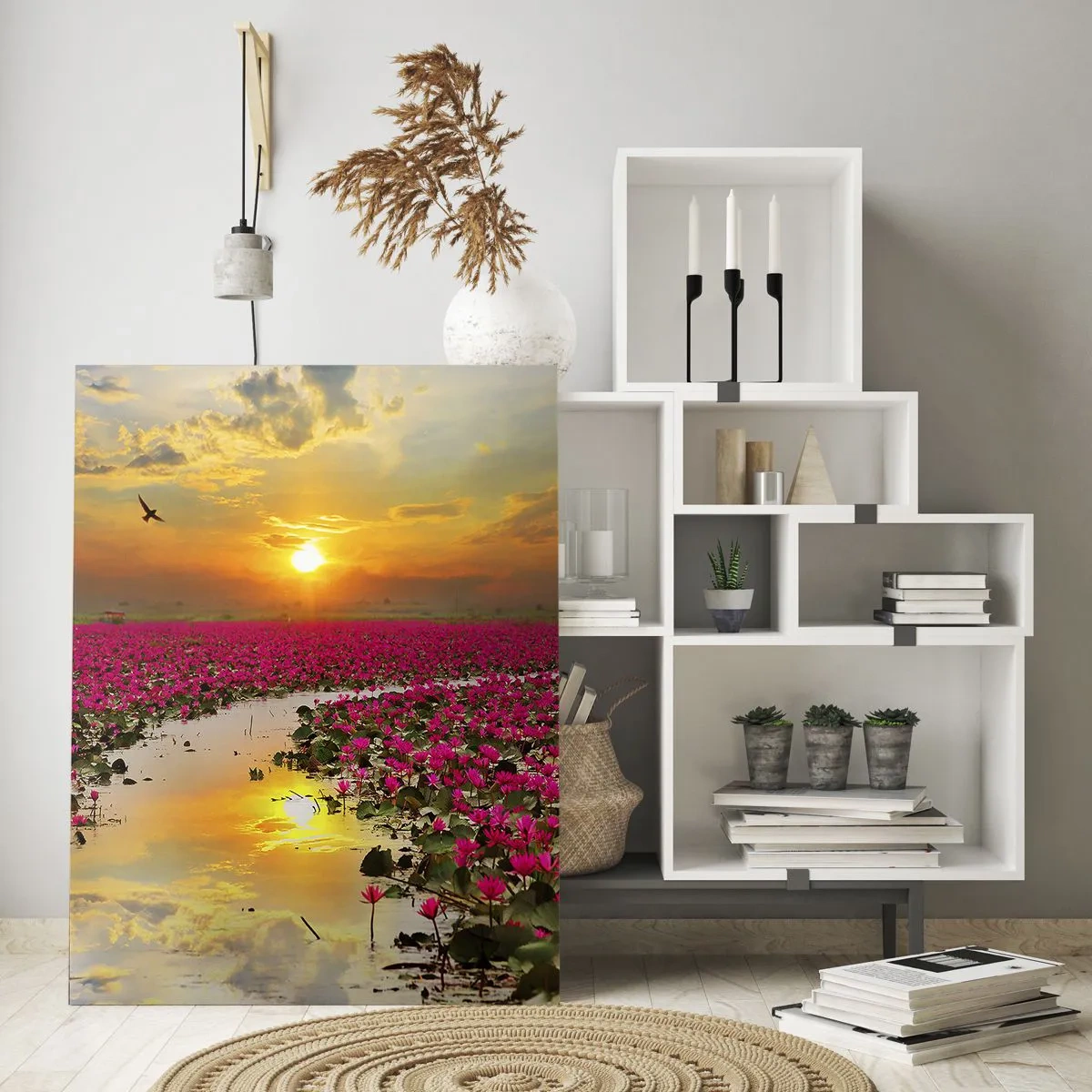 Glasbild - Bild auf glas - Ein Feld mit rosa Seerosen bei Sonnenuntergang - 80x120cm - Das geheime Leben des Sees - Moderne Wanddekoration für Wohnzimmer und Schlafzimmer ARTTOR