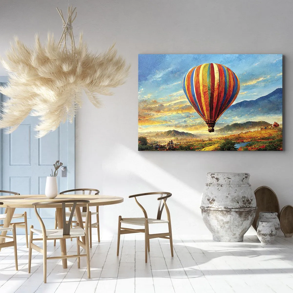 Bild auf Leinwand - Leinwandbild - Ein bunter Ballon über einer malerischen Landschaft - 120x80cm - In der Stille sieht man mehr - Moderne Wanddekoration für Wohnzimmer und Schlafzimmer ARTTOR