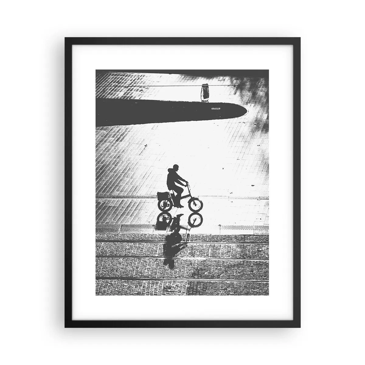 Poster in einem schwarzem Rahmen - Vor sich hin durch die Stadt - 40x50 cm