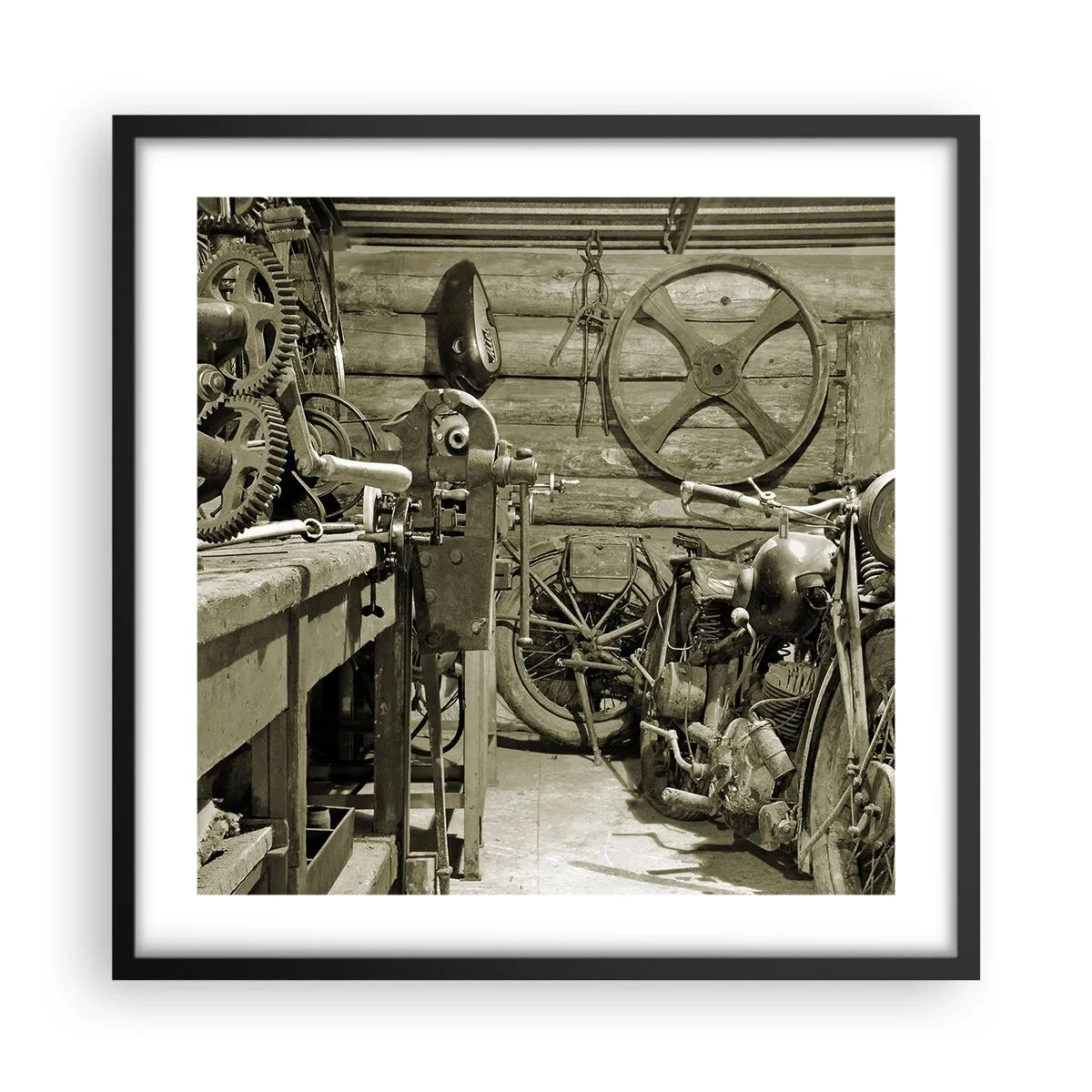 Poster in einem schwarzem Rahmen - Im Schuppen von Onkel Władek - 50x50 cm