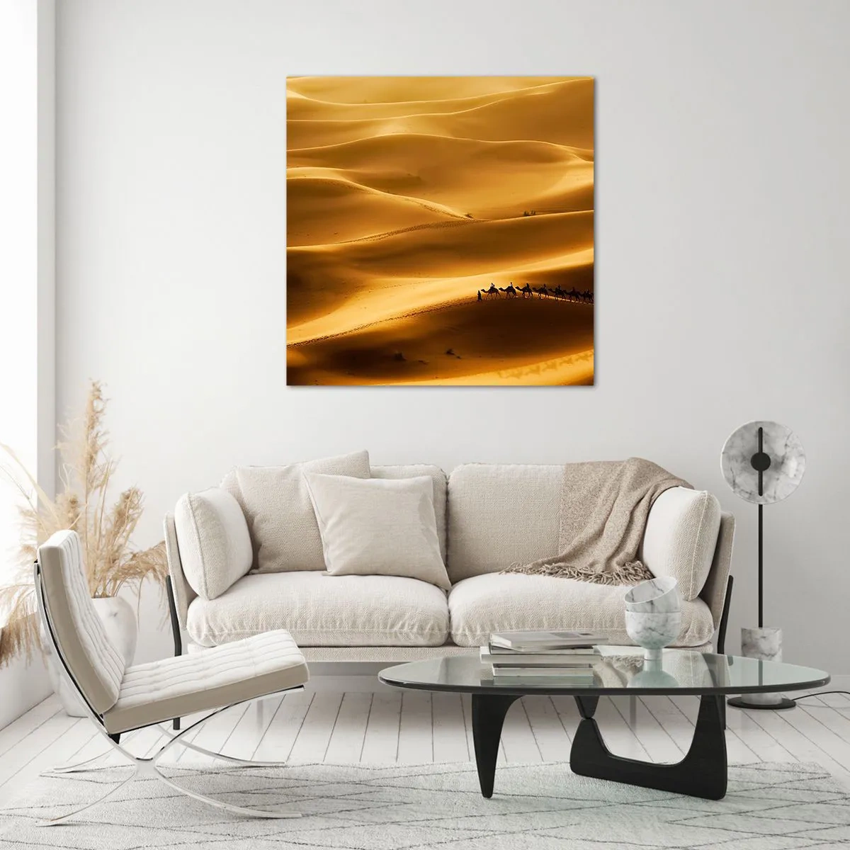 Glasbild - Bild auf glas - Wohnwagen in den Wüstenwellen - 70x70 cm