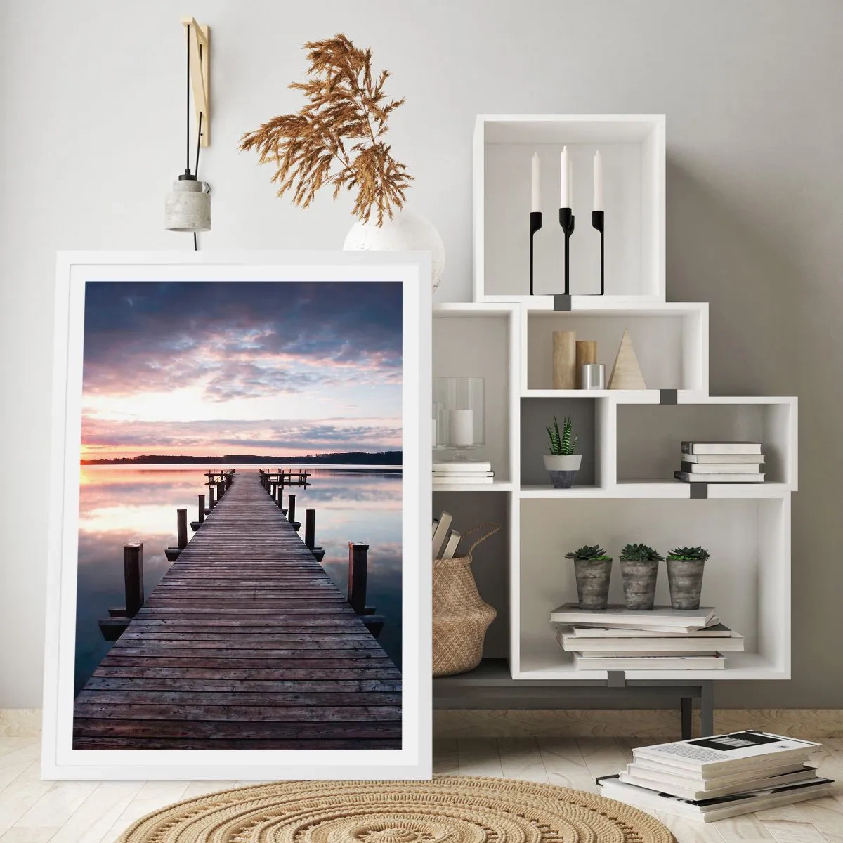 Poster in einem weißen Rahmen - Eine stille Grenze zwischen Tag und Nacht - 70x100 cm