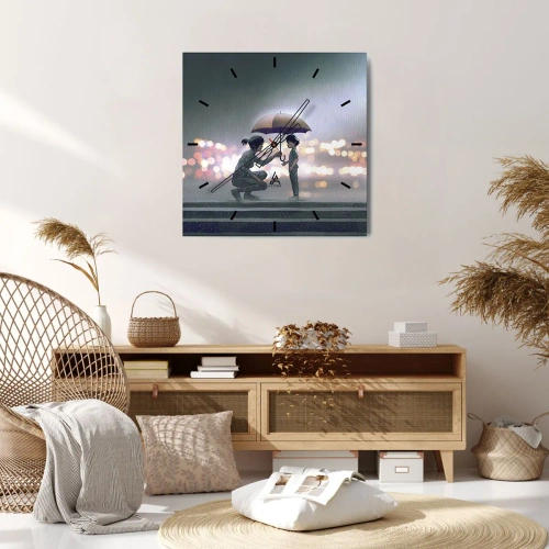 Wanduhr - Glasuhr - Eine Figur mit einem Regenschirm schützt ein Kind vor dem Hintergrund nächtlicher Lichter. - 30x30cm - Und jetzt ist alles in Ordnung - Moderne Wanddekoration für Wohnzimmer und Schlafzimmer ARTTOR