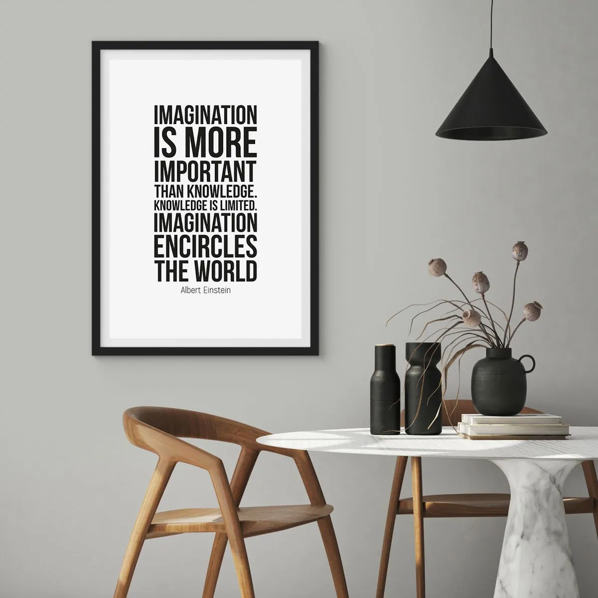 Poster in einem schwarzem Rahmen - Einstein über die Kraft der Vorstellungskraft - 40x50 cm