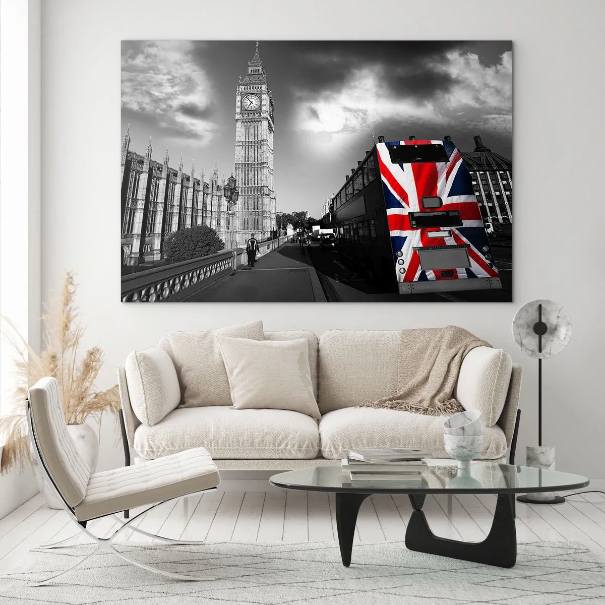 Glasbild - Bild auf glas - Big Ben und ein Bus mit britischer Flagge - 120x80cm - Stolz und toll - Moderne Wanddekoration für Wohnzimmer und Schlafzimmer ARTTOR