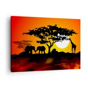 Bild auf Leinwand - Leinwandbild - Afrikanischer Sonnenuntergang mit Silhouetten von Elefanten und Giraffen über dem Wasser - 70x50cm - Treffen in der Savanne - Moderne Wanddekoration für Wohnzimmer und Schlafzimmer ARTTOR