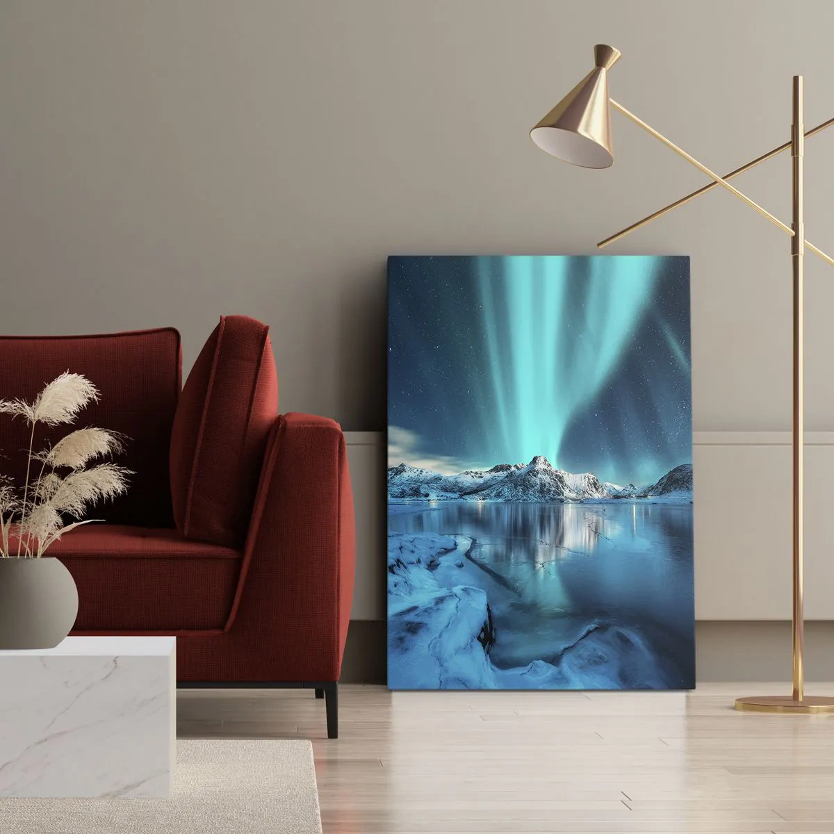Bild auf Leinwand - Leinwandbild - Aurora Borealis über schneebedeckten Bergen und einem See - 50x70cm - Lichtnacht - Moderne Wanddekoration für Wohnzimmer und Schlafzimmer ARTTOR