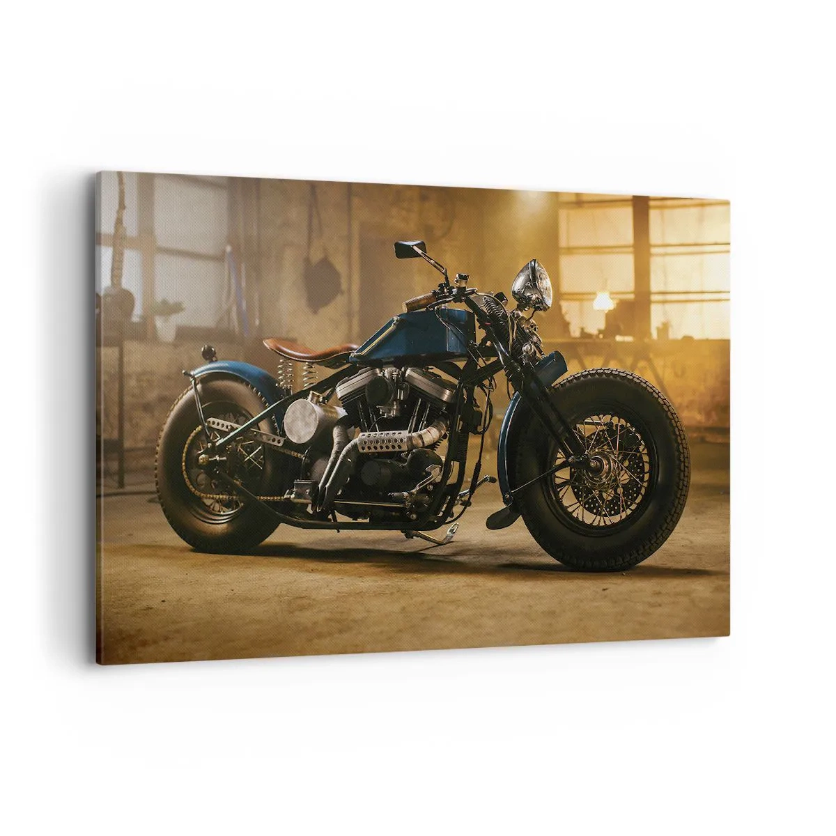 Bild auf Leinwand - Leinwandbild - Ein stylisches Motorrad in einem industriellen Interieur mit warmer Beleuchtung - 120x80cm - Ich kann alles - Moderne Wanddekoration für Wohnzimmer und Schlafzimmer ARTTOR