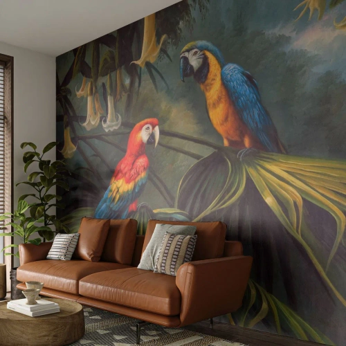 Fototapete Premium Sand - Zwei bunte Papageien in einem tropischen Dschungel - 100x70cm - Romantik in den Tropen - Moderne Wanddekoration für Wohnzimmer und Schlafzimmer ARTTOR