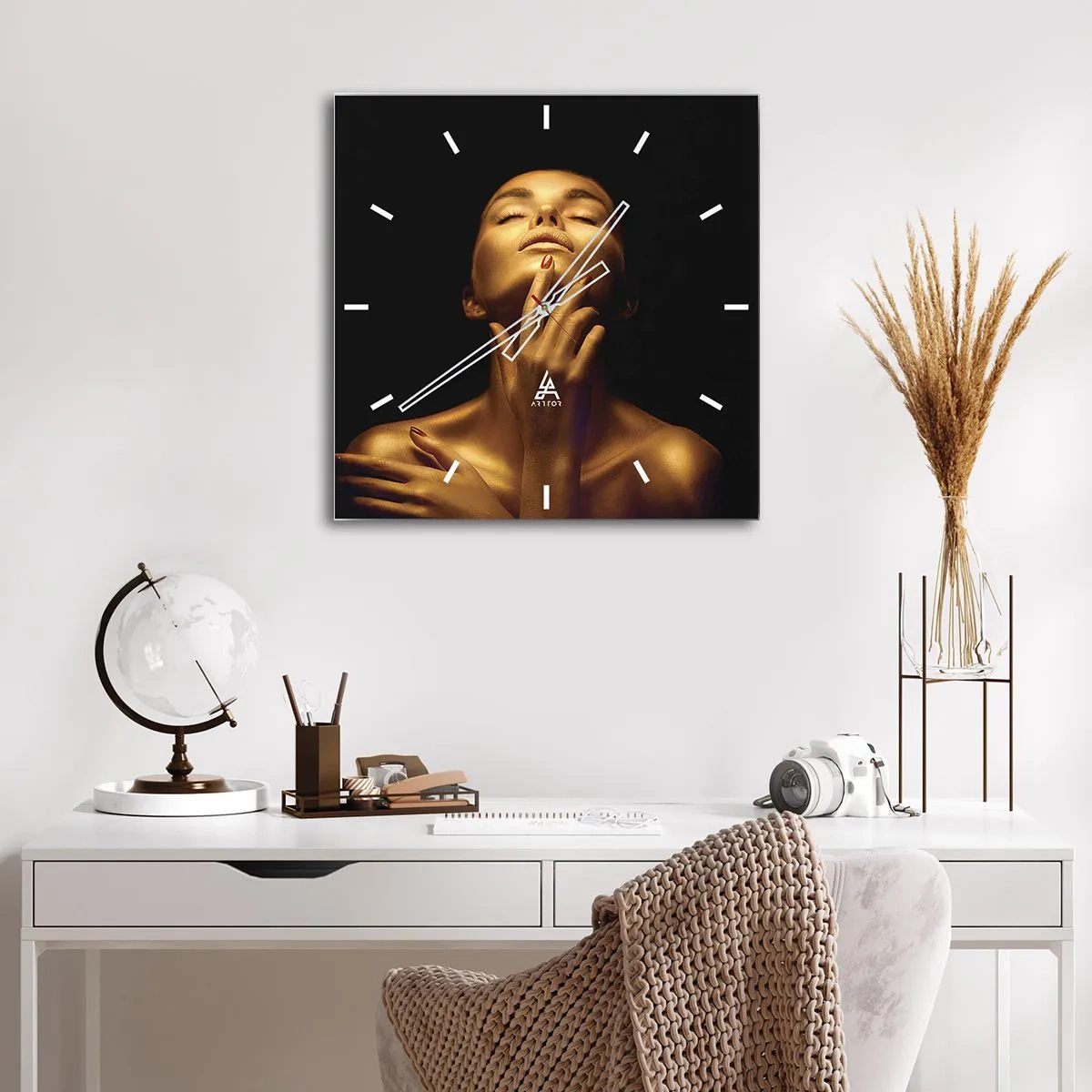 Wanduhr - Glasuhr - Wie goldene Seide - 30x30 cm