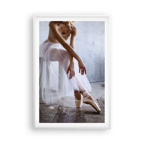 Poster in einem weißen Rahmen - Bevor die Rampe leuchtet - 61x91 cm