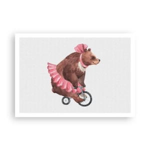 Poster - Ein Teddybär im rosa Rock auf einem Fahrrad im Retro-Stil - 100x70cm - Was für ein Affentheater! - Moderne Wanddekoration für Wohnzimmer und Schlafzimmer ARTTOR