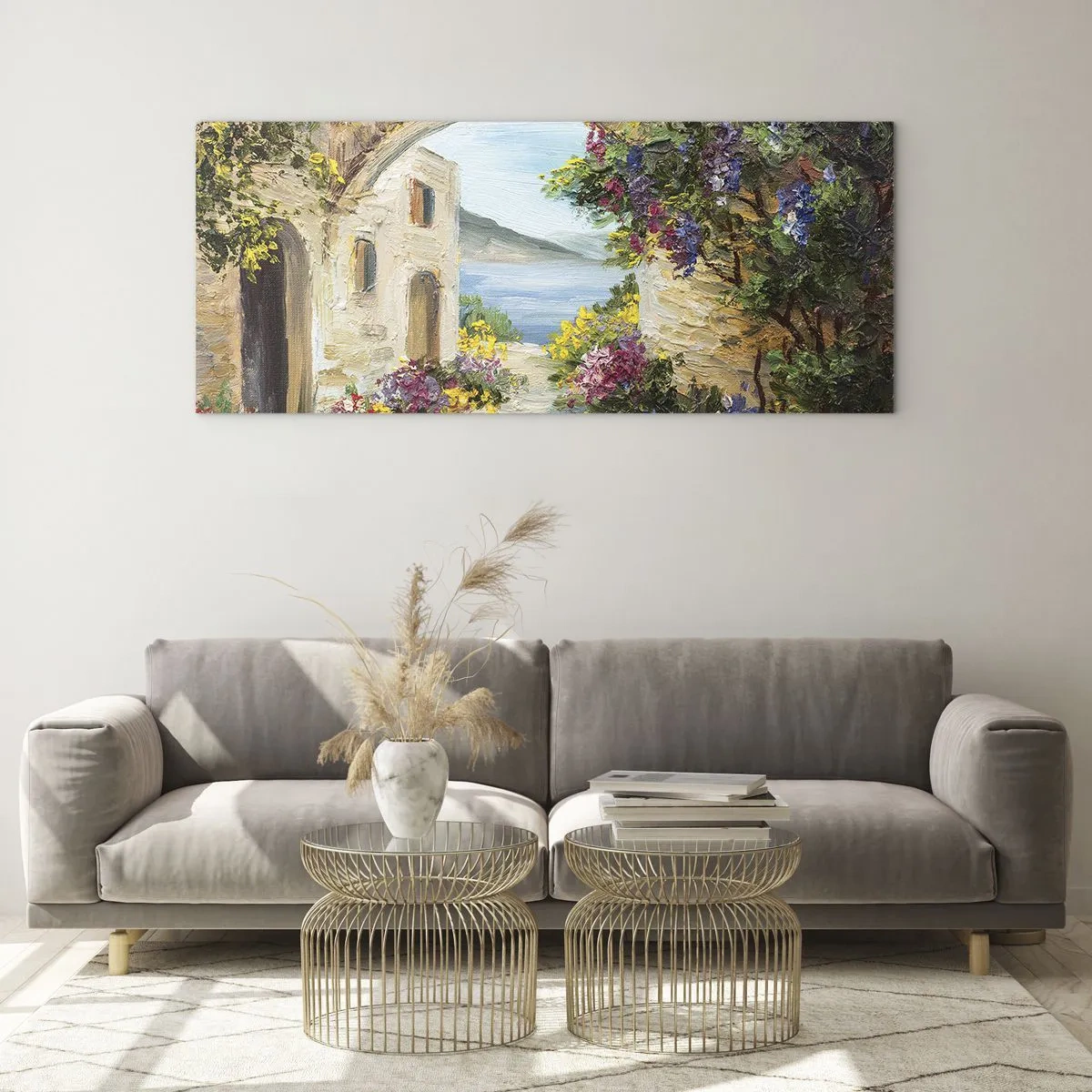 Glasbild - Bild auf glas - Küstenlandschaft mit Steingebäuden und Blumen - 140x50cm - Charme einer Küstenprovinz - Moderne Wanddekoration für Wohnzimmer und Schlafzimmer ARTTOR