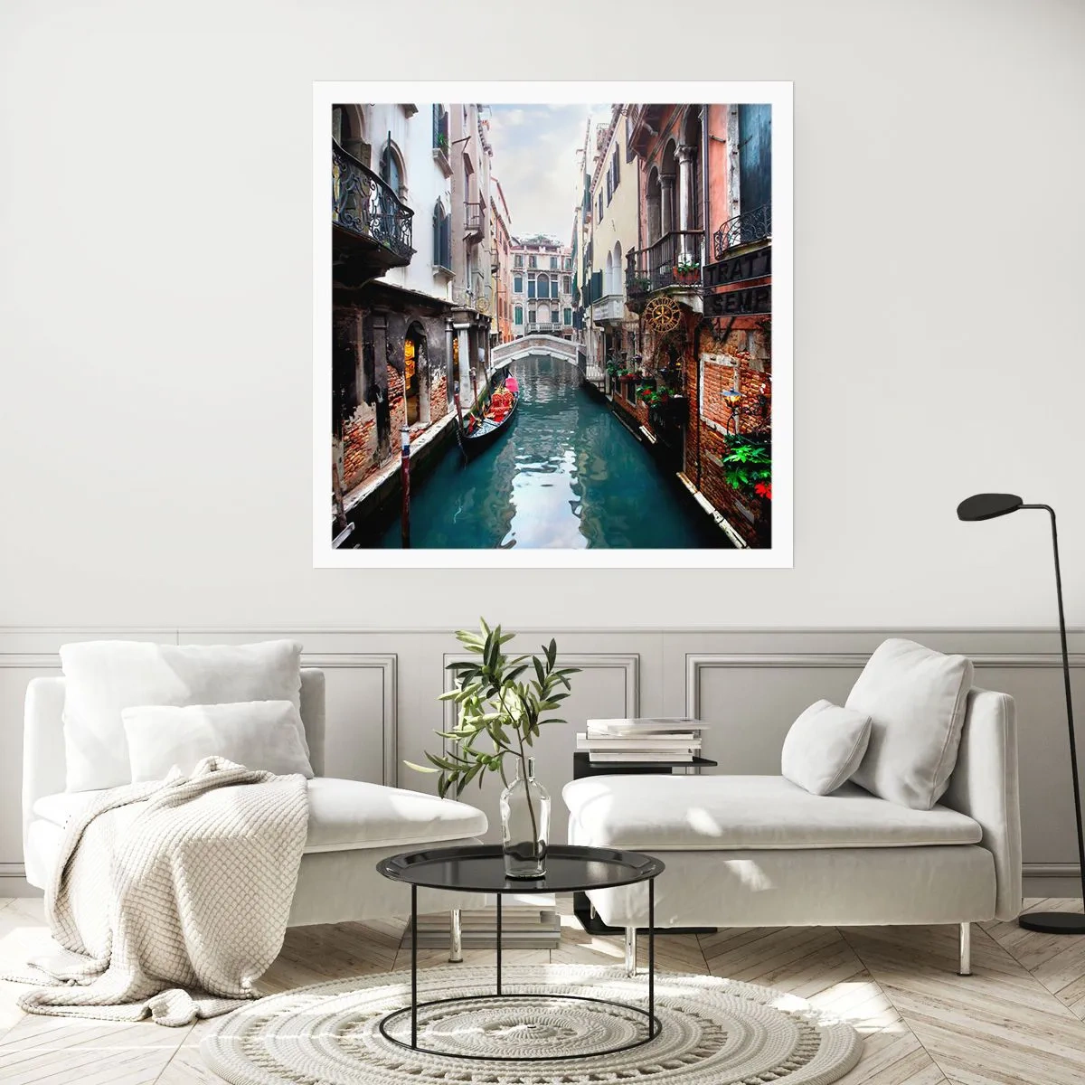 Poster - Venezianische Landschaft mit Gondel und Brücke - 40x40 cm