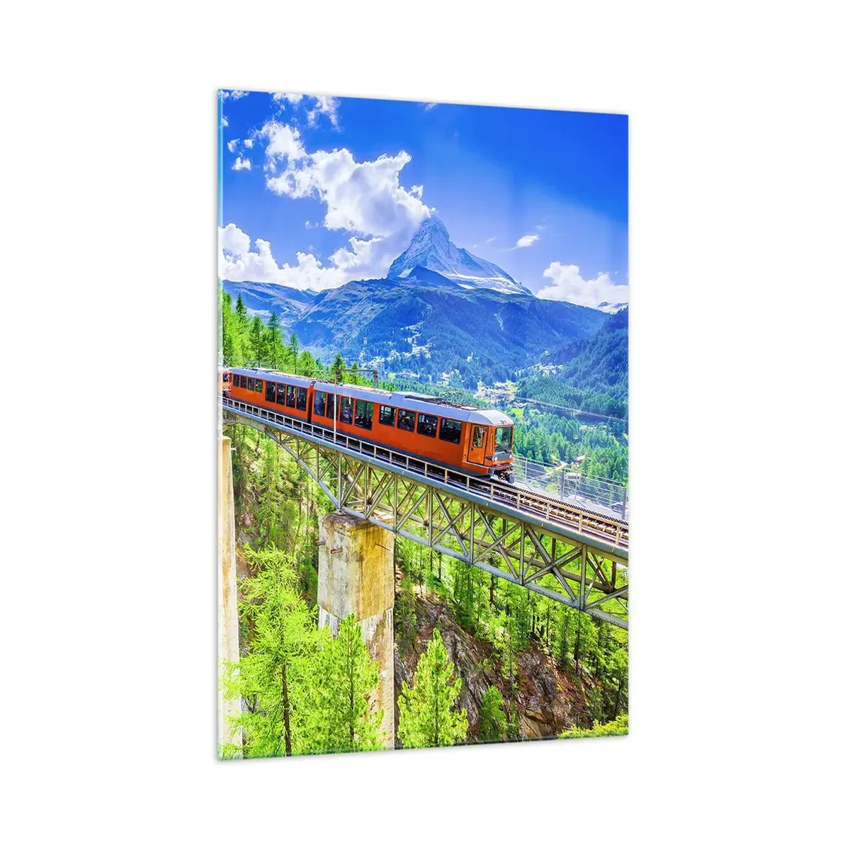 Glasbild - Bild auf glas - Eine Achterbahn auf einer Brücke mit Blick auf einen Wasserfall und Berge - 70x100cm - Jetzt sind Alpen dran - Moderne Wanddekoration für Wohnzimmer und Schlafzimmer ARTTOR
