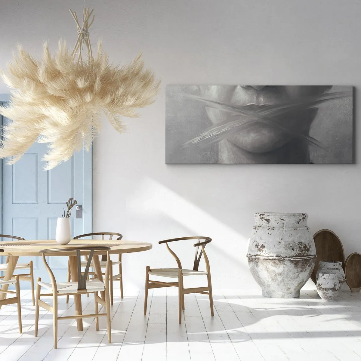 Bild auf Leinwand - Leinwandbild - Ein symbolisches Porträt mit verschwommenen Lippen in Grautönen. - 140x50cm - Ohne ein Wort - Moderne Wanddekoration für Wohnzimmer und Schlafzimmer ARTTOR