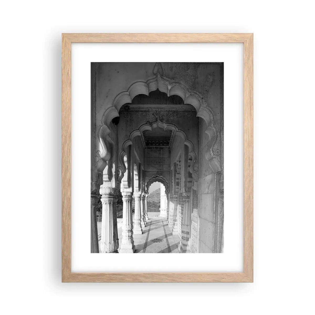 Poster in einem Rahmen aus heller Eiche - Hier spielen orientalische Märchen - 30x40 cm