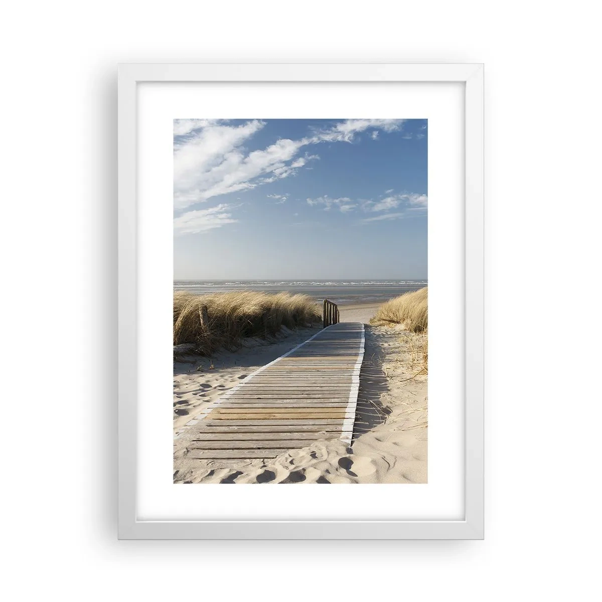 Poster in einem weißen Rahmen - Hinter der Düne, im Rauschen des Grases - 30x40 cm