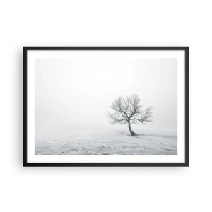 Poster in einem schwarzem Rahmen - Ein einsamer Baum im Winternebel auf einem leeren Feld - 70x50cm - Gegen das Nichts - Moderne Wanddekoration für Wohnzimmer und Schlafzimmer ARTTOR