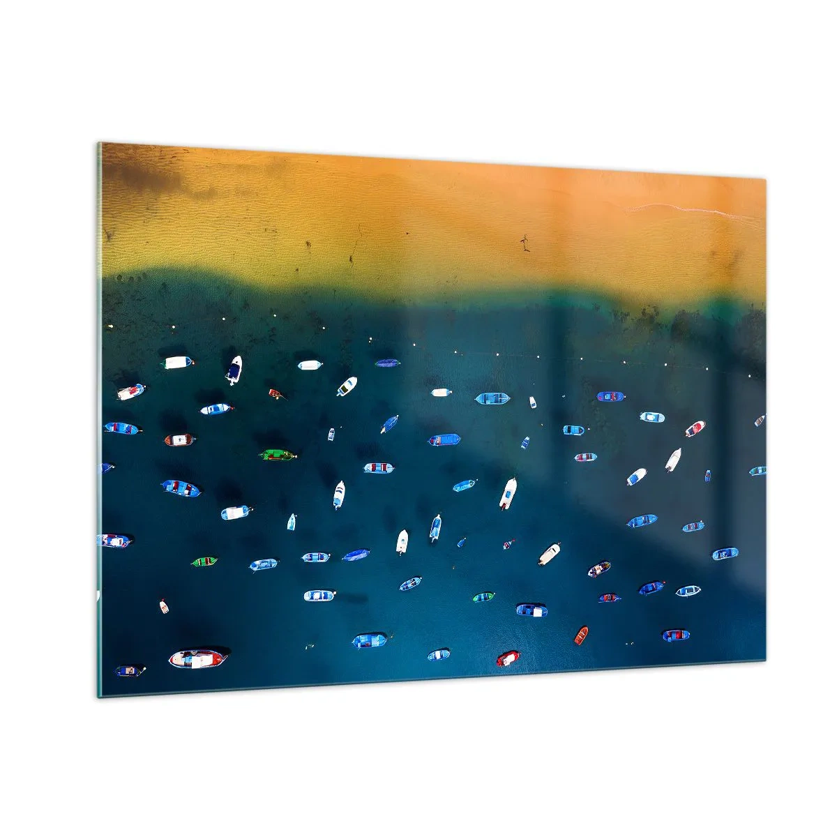 Glasbild - Bild auf glas - Boote vor der Kulisse von türkisfarbenem Wasser und einem goldenen Ufer - 100x70cm - Feiertagsspiel - Moderne Wanddekoration für Wohnzimmer und Schlafzimmer ARTTOR