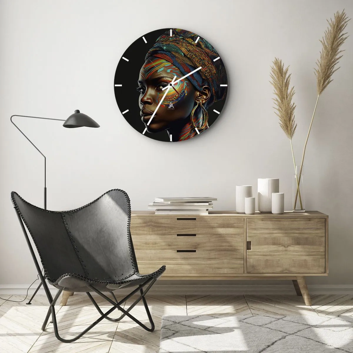 Wanduhr - Glasuhr - Farbporträt einer Frau mit Turban vor schwarzem Hintergrund - 30x30cm - Afrikanische Königin - Moderne Wanddekoration für Wohnzimmer, Küche und Schlafzimmer ARTTOR