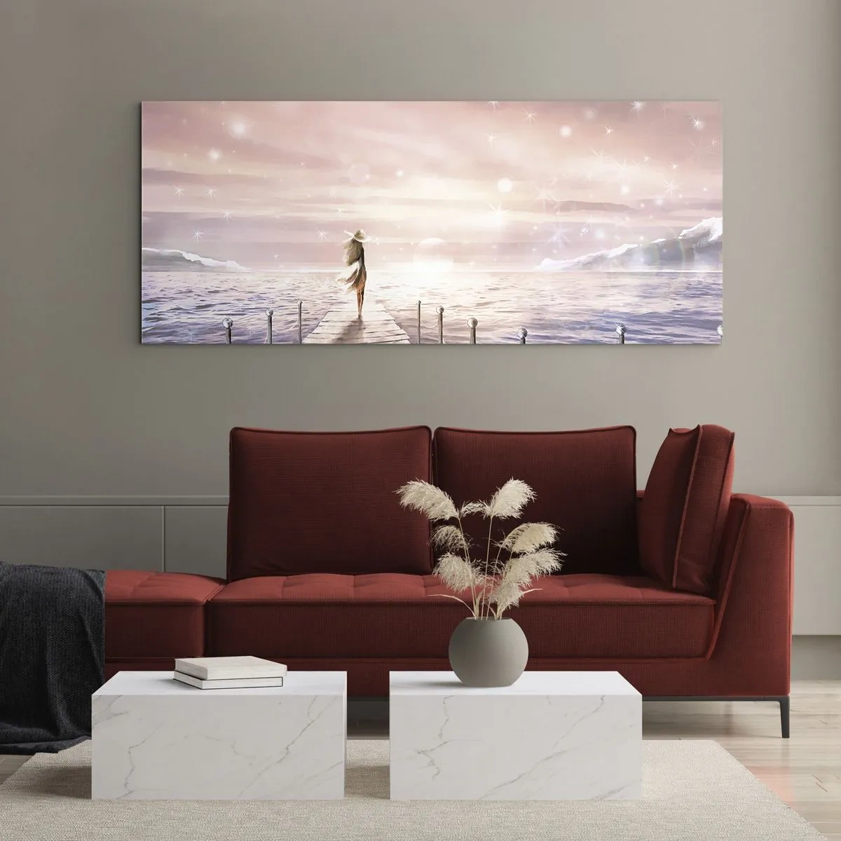 Glasbild - Bild auf glas - Eine Frau auf einem Steg in einer magischen Sonnenuntergangskulisse - 160x50cm - Im Licht eines Traums - Moderne Wanddekoration für Wohnzimmer und Schlafzimmer ARTTOR