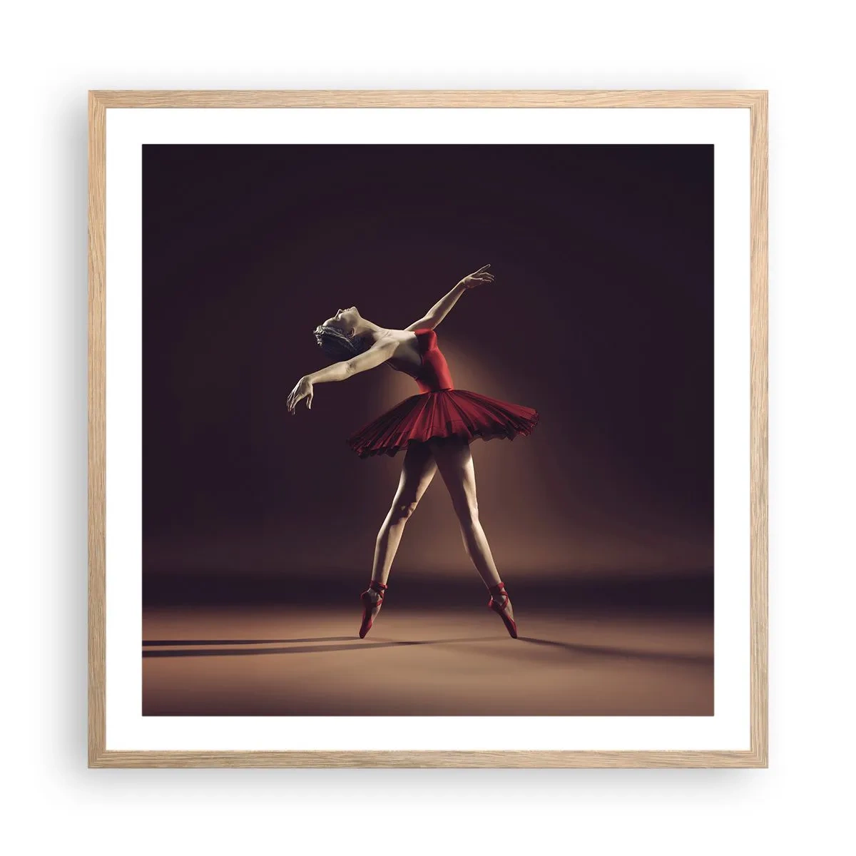 Poster in einem Rahmen aus heller Eiche - Eine Primaballerina - 60x60 cm