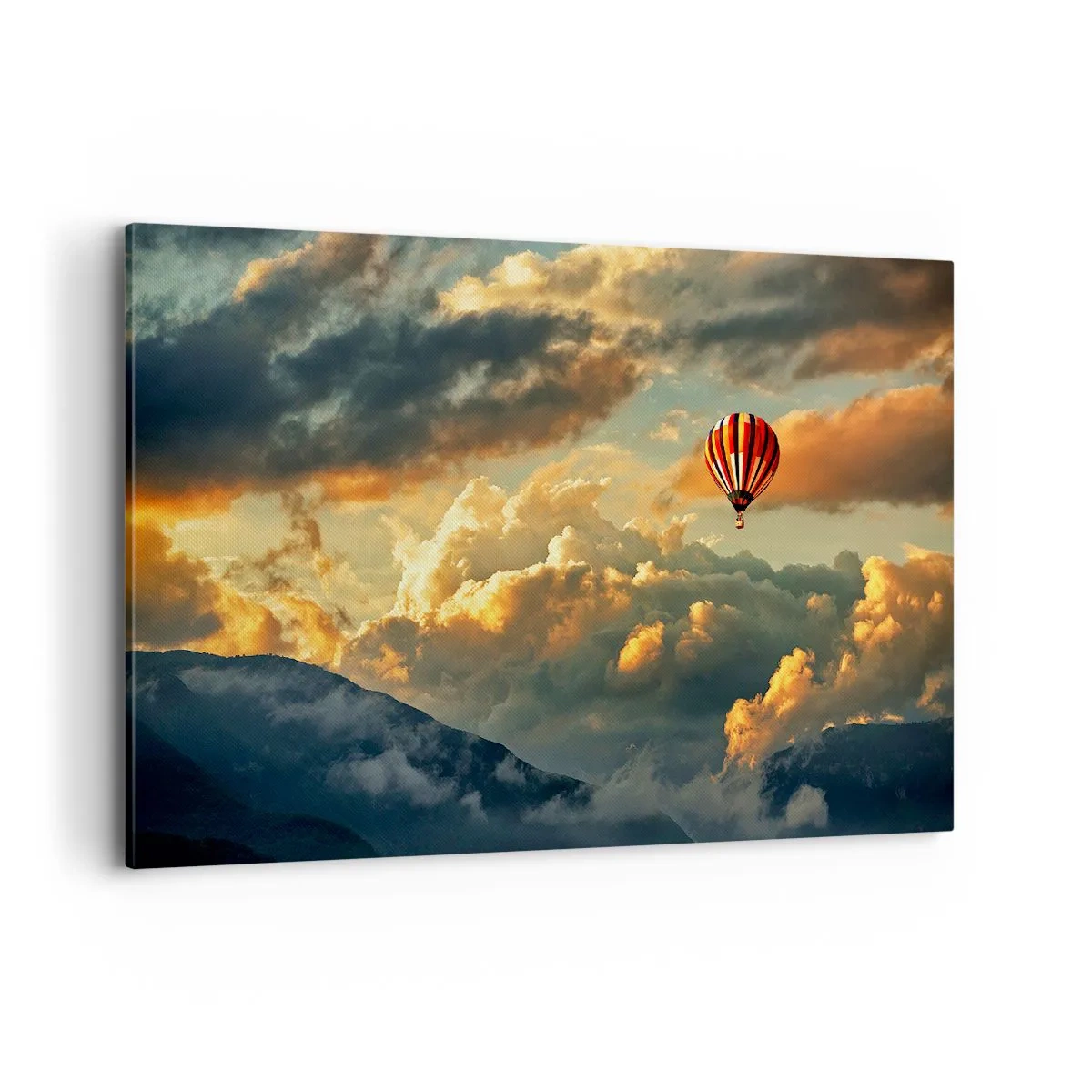 Bild auf Leinwand - Leinwandbild - Ein Ballon vor dem Hintergrund dramatischer Wolken - 120x80cm - Ich fliege, weil ich es will - Moderne Wanddekoration für Wohnzimmer und Schlafzimmer ARTTOR