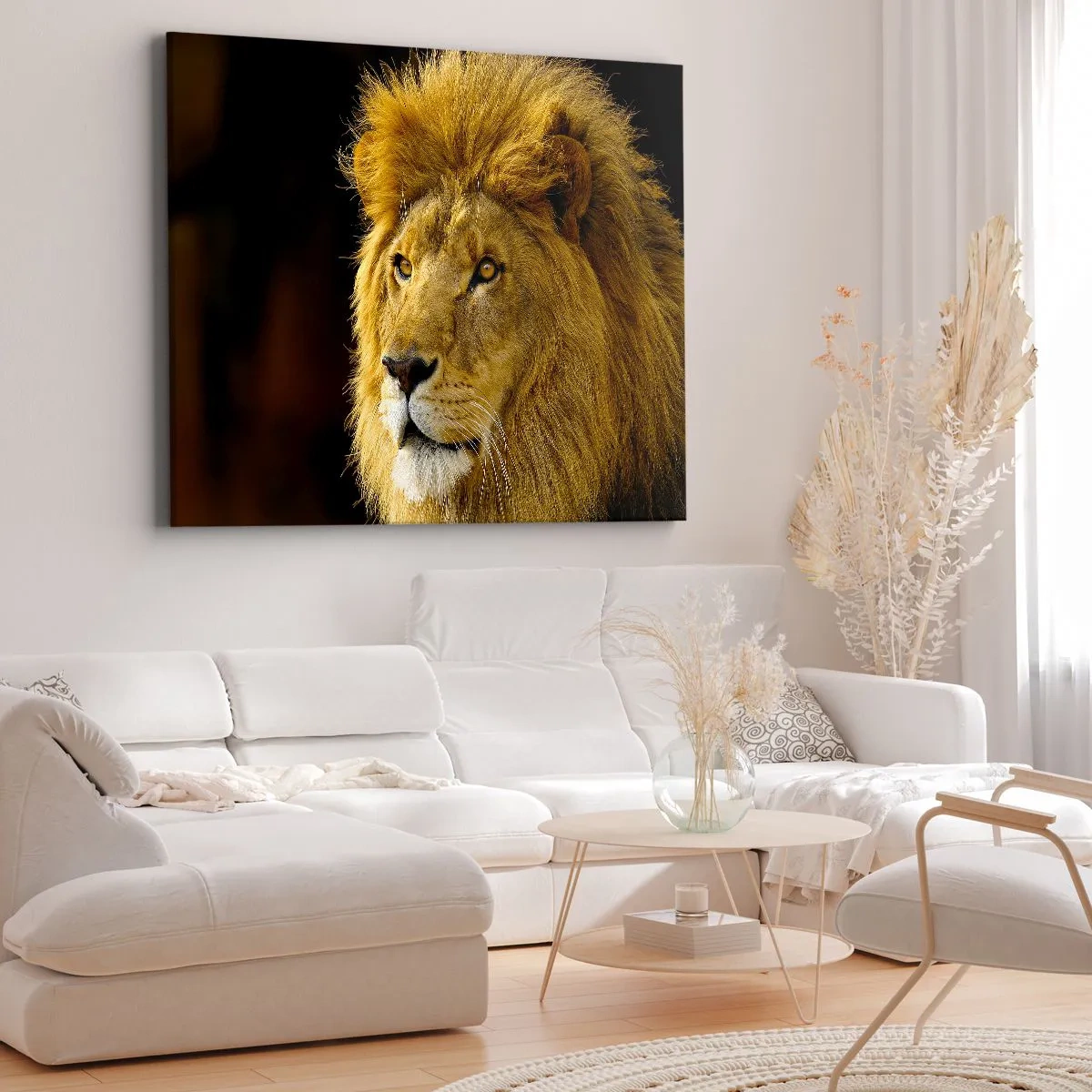 Bild auf Leinwand - Leinwandbild - Porträt eines Löwen mit majestätischer Mähne vor dunklem Hintergrund - 70x50cm - Porträt des Königs - Moderne Wanddekoration für Wohnzimmer und Schlafzimmer ARTTOR