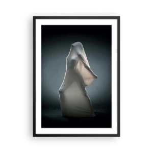 Poster in einem schwarzem Rahmen - Eine Figur, die unter einem transparenten Material vor dunklem Hintergrund versteckt ist - 50x70cm - Versteckte Wünsche - Moderne Wanddekoration für Wohnzimmer und Schlafzimmer ARTTOR