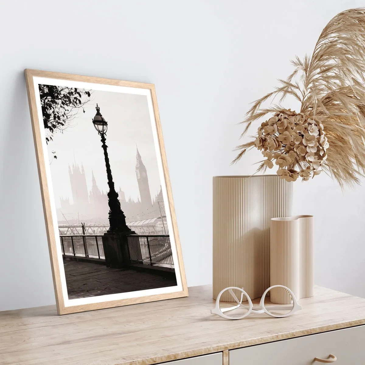Poster in einem Rahmen aus heller Eiche - Londoner Morgen - 61x91 cm