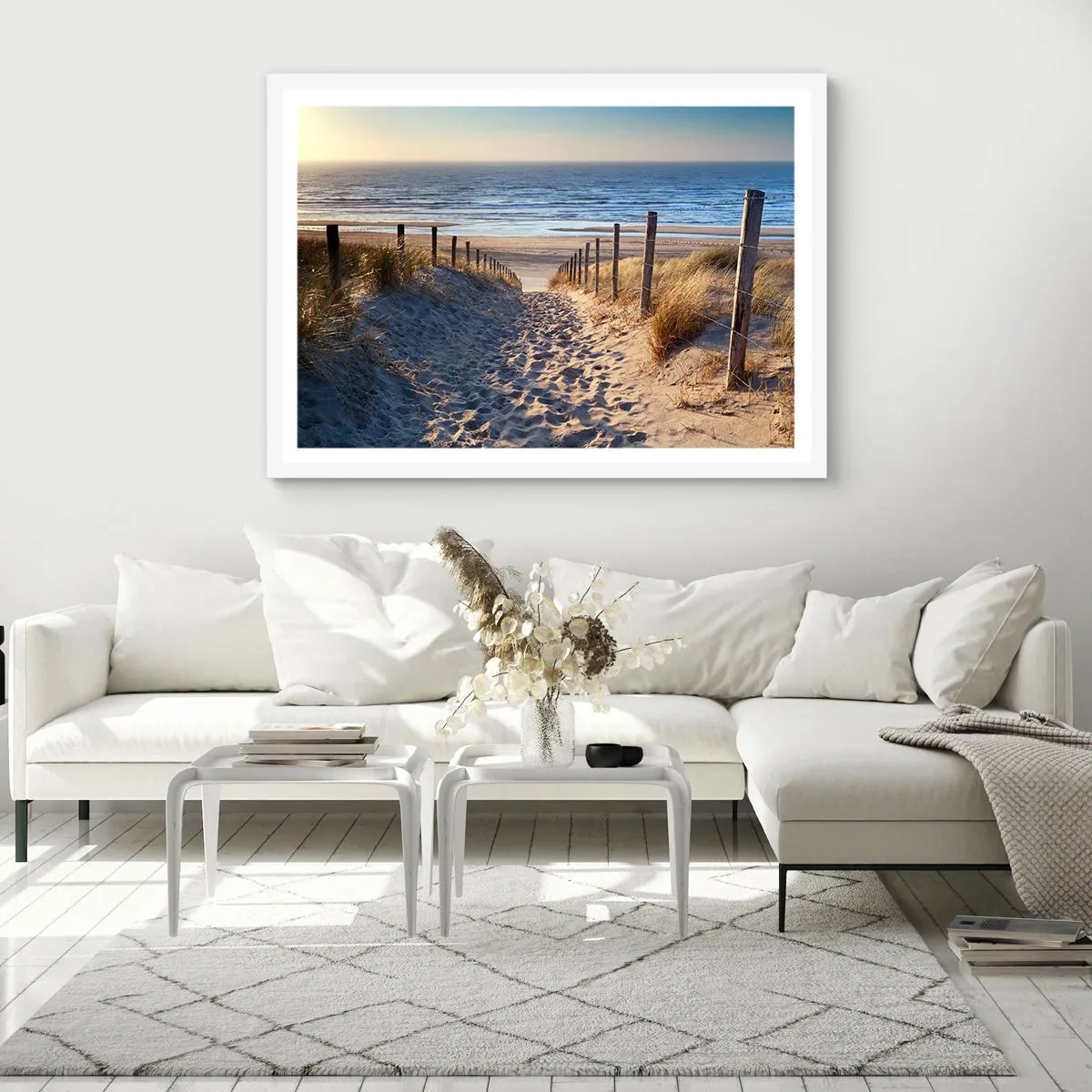 Poster in einem weißen Rahmen - Das Rauschen des Meeres, der Gesang der Vögel, ein wilder Strand im Gras ... - 50x40 cm