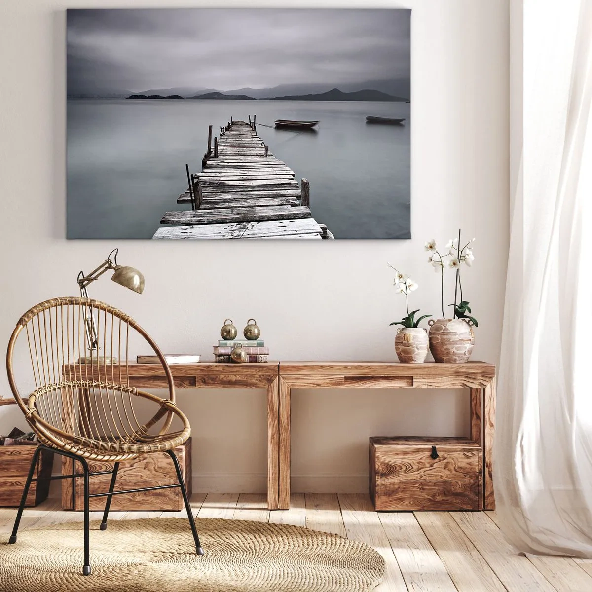 Bild auf Leinwand - Leinwandbild - Eine Holzbrücke, die zur ruhigen Oberfläche des Sees führt - 70x50cm - Du kannst morgen gehen - Moderne Wanddekoration für Wohnzimmer und Schlafzimmer ARTTOR