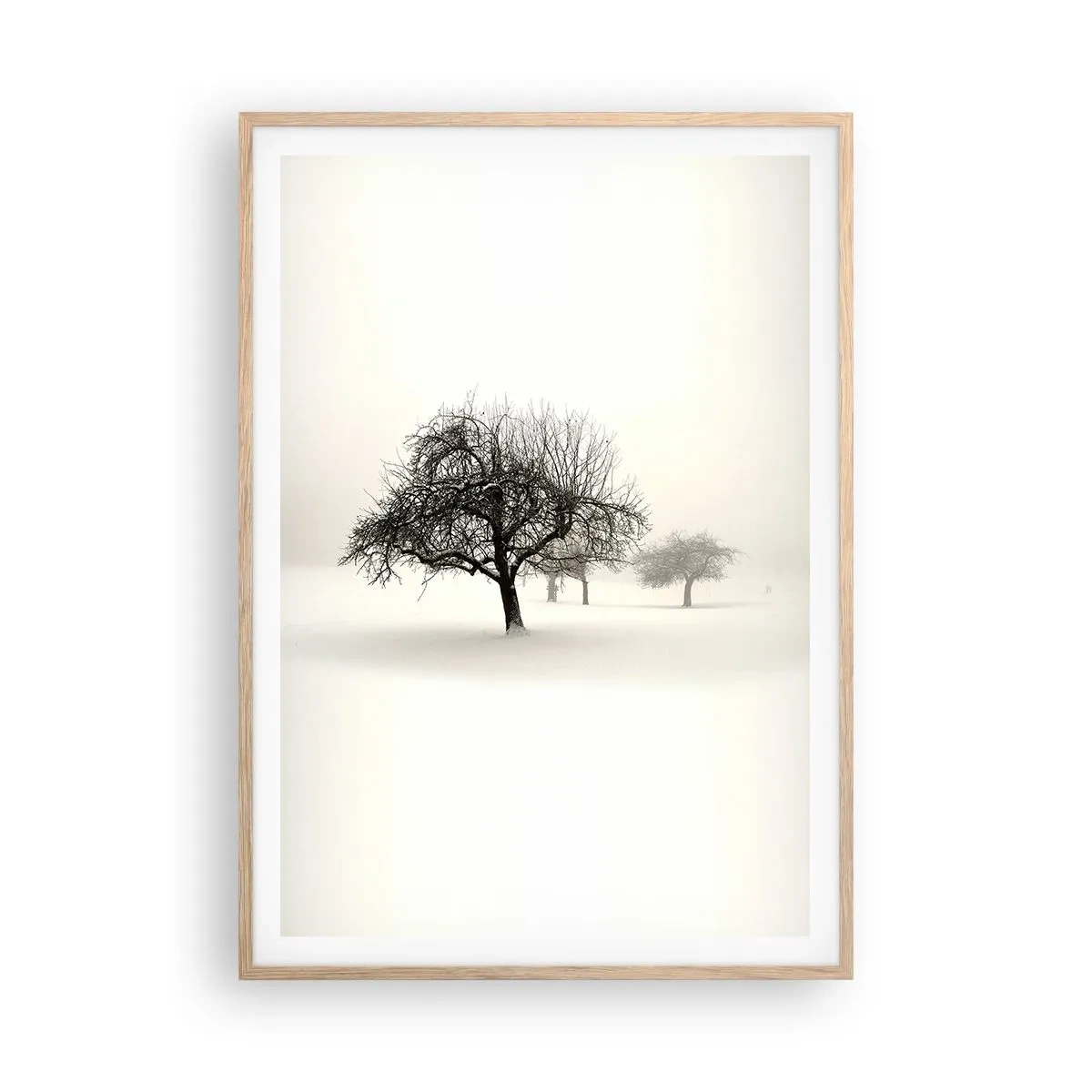 Poster in einem Rahmen aus heller Eiche - Winterschlaf - 70x100 cm