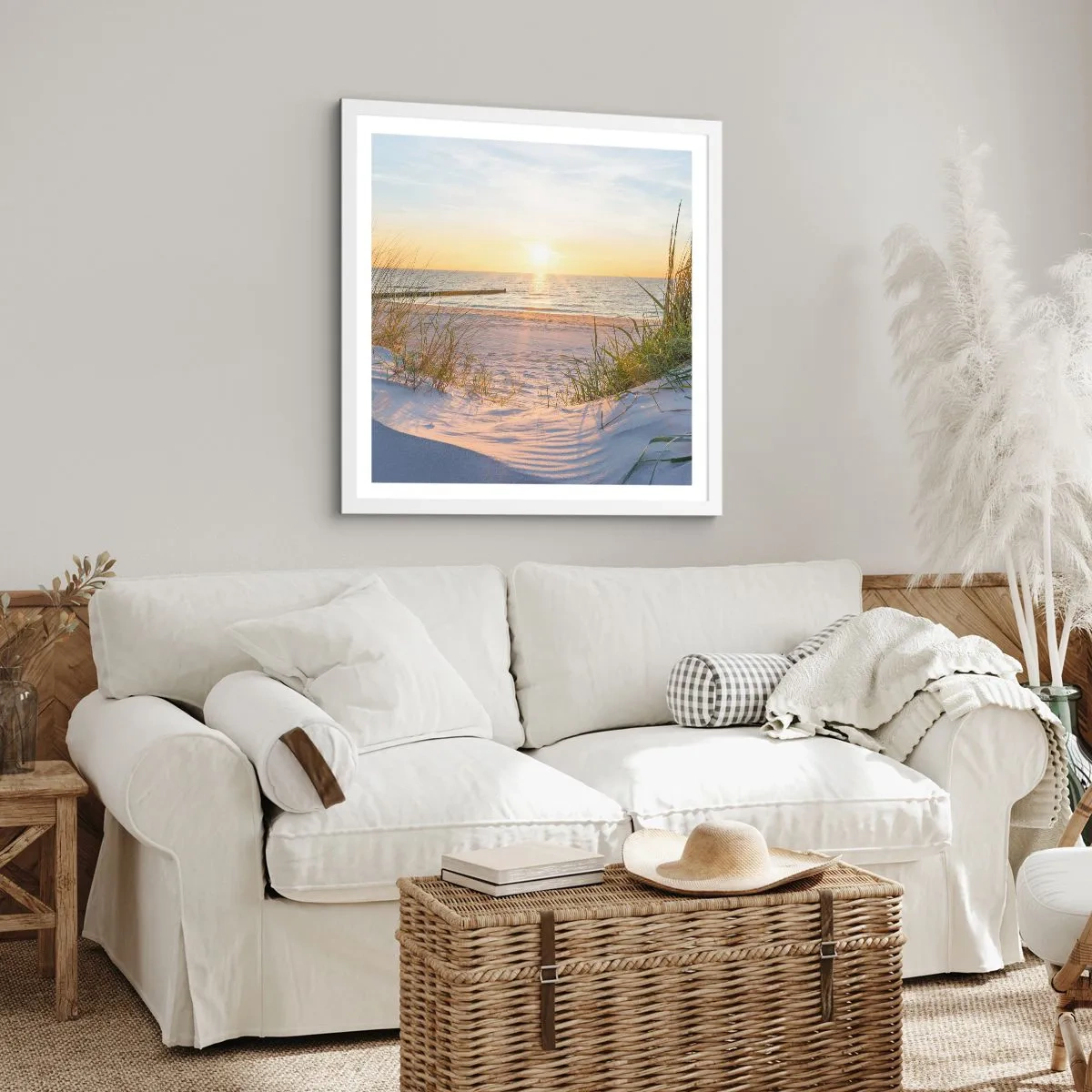 Poster in einem weißen Rahmen - Das Rauschen des Meeres, der Gesang der Vögel, ein wilder Strand im Gras ... - 60x60 cm