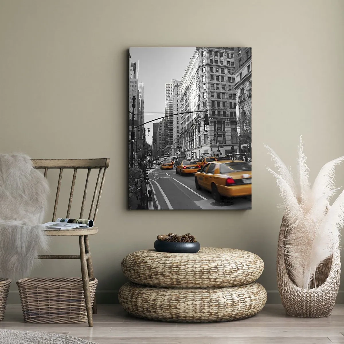 Bild auf Leinwand - Leinwandbild - Gelbe Taxis auf den Straßen von New York - 70x100cm - Sonnen der Großstadt - Moderne Wanddekoration für Wohnzimmer und Schlafzimmer ARTTOR