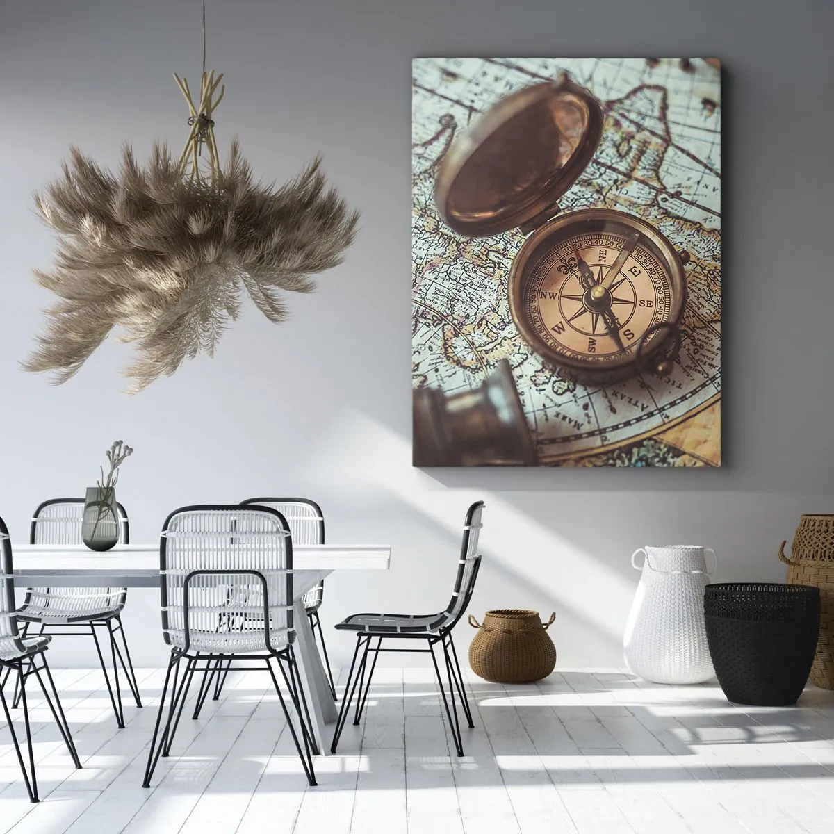 Bild auf Leinwand - Leinwandbild - Komposition mit Kompass, Schlüsseln und einer alten Karte im Retro-Stil - 50x70cm - Für den Abenteurer - Moderne Wanddekoration für Wohnzimmer und Schlafzimmer ARTTOR