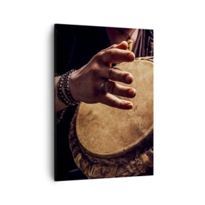 Bild auf Leinwand - Leinwandbild - Hände spielen eine traditionelle Djembe-Trommel - 50x70cm - Im Rhythmus des Herzens - Moderne Wanddekoration für Wohnzimmer und Schlafzimmer ARTTOR