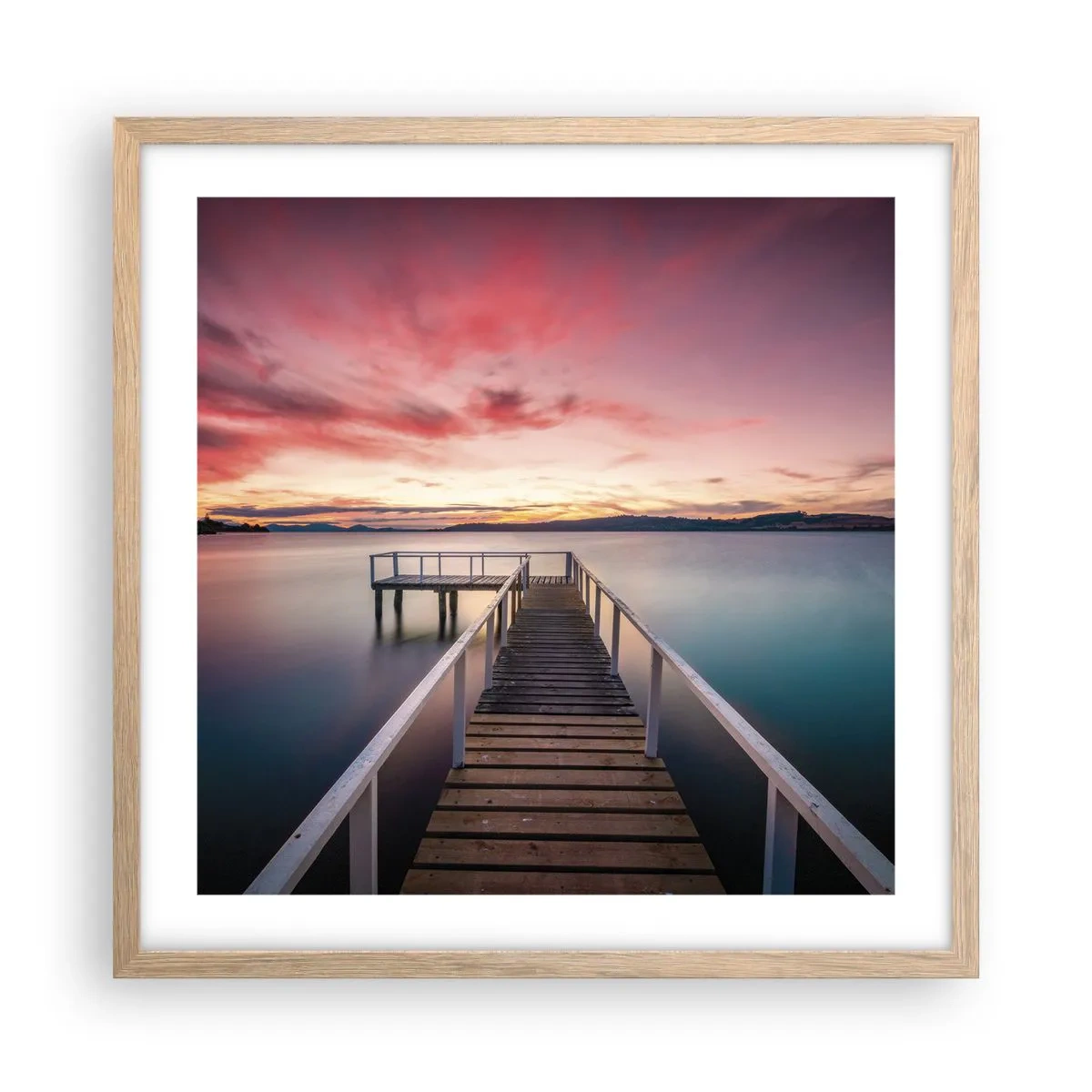 Poster in einem Rahmen aus heller Eiche - Die sanfte Flamme des Abends - 50x50 cm