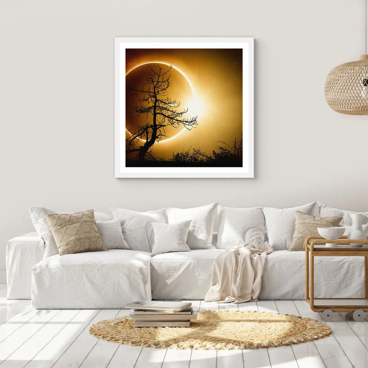 Poster in einem weißen Rahmen - Totale Finsternis - 60x60 cm