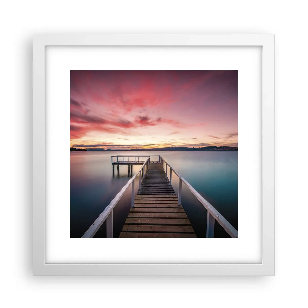 Poster in einem weißen Rahmen - Die sanfte Flamme des Abends - 30x30 cm