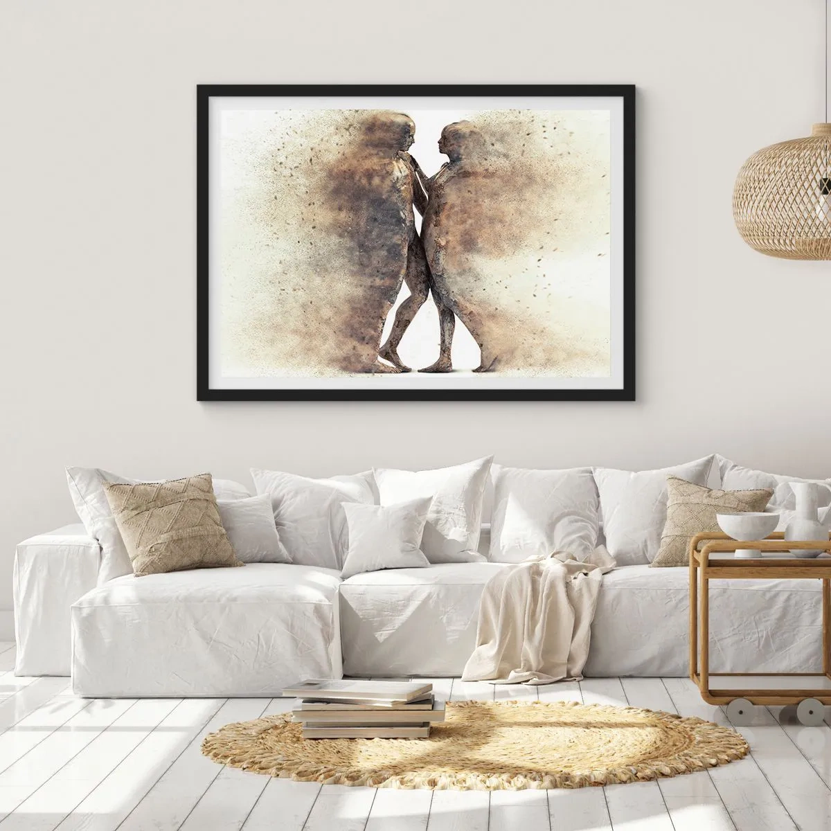 Poster in einem schwarzem Rahmen - Ein abstraktes Silhouettenduo in Sandtönen - 70x50cm - Sie erhoben sich aus dem Staub, um zu lieben - Moderne Wanddekoration für Wohnzimmer und Schlafzimmer ARTTOR
