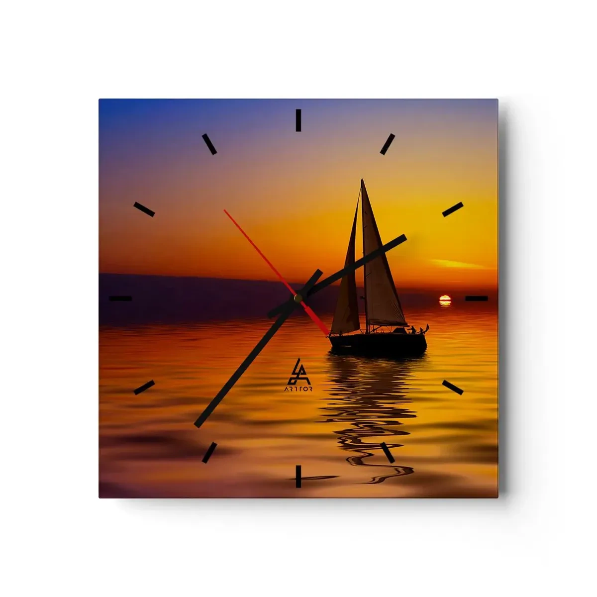 Wanduhr - Glasuhr - Ein Segelboot auf ruhiger See bei Sonnenuntergang - 30x30cm - Wie ruhig es hier in der Abenddämmerung ist... - Moderne Wanddekoration für Wohnzimmer und Schlafzimmer ARTTOR