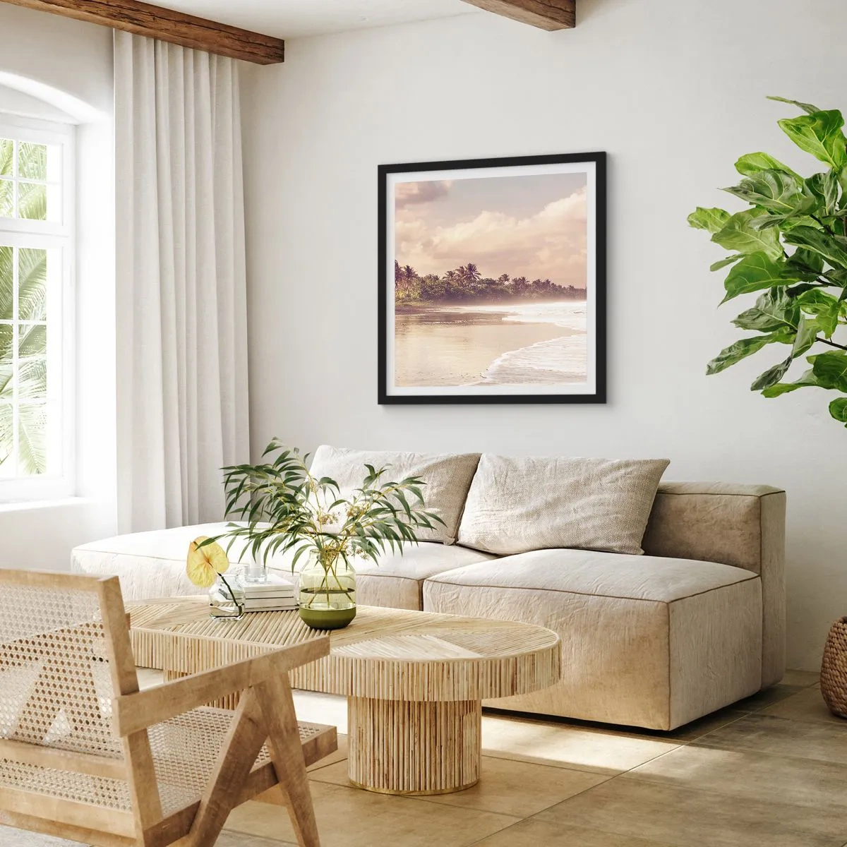 Poster in einem schwarzem Rahmen - Die Liebkosung der Wellen - 60x60 cm