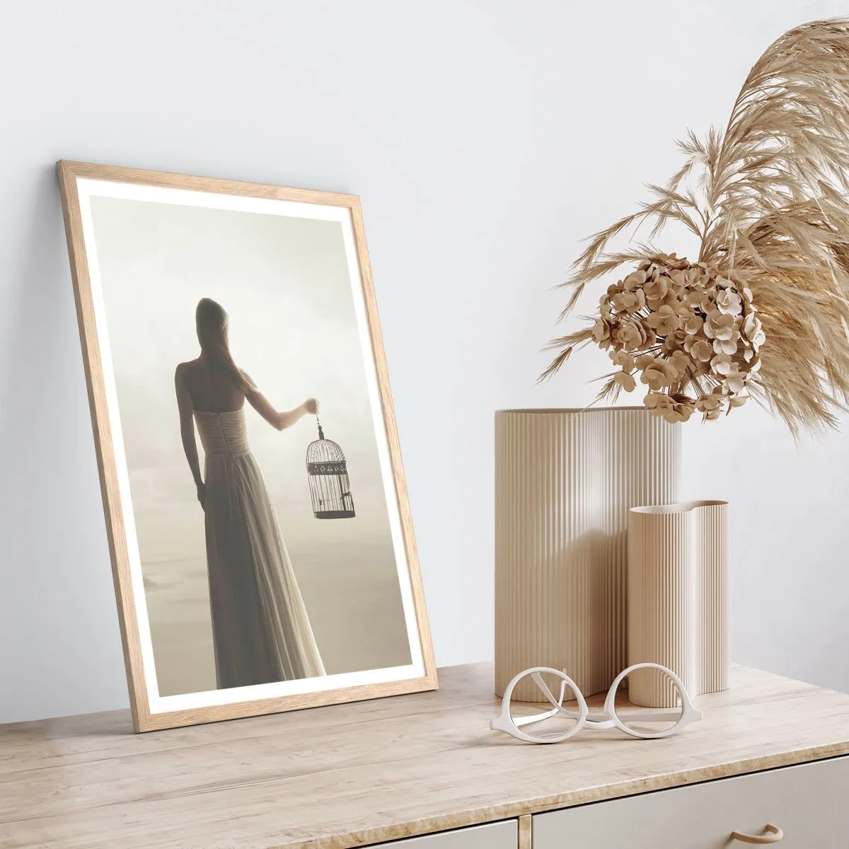 Poster in einem Rahmen aus heller Eiche - Sei frei - 30x40 cm