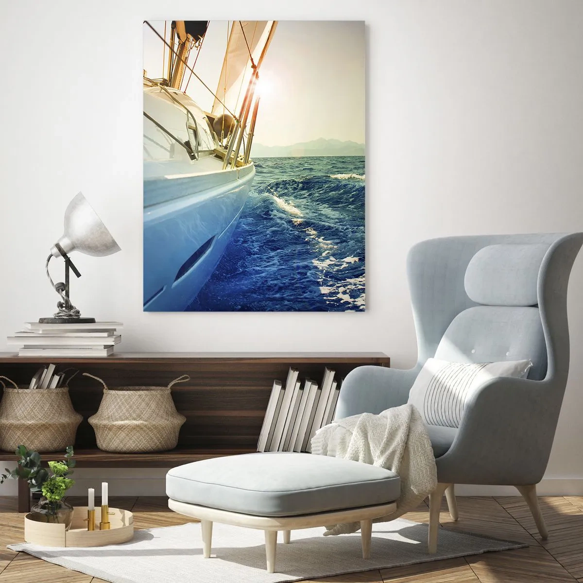 Glasbild - Bild auf glas - Ein Segelboot auf ruhiger See im Licht der untergehenden Sonne - 50x70cm - Auf ins Abenteuer - Moderne Wanddekoration für Wohnzimmer und Schlafzimmer ARTTOR